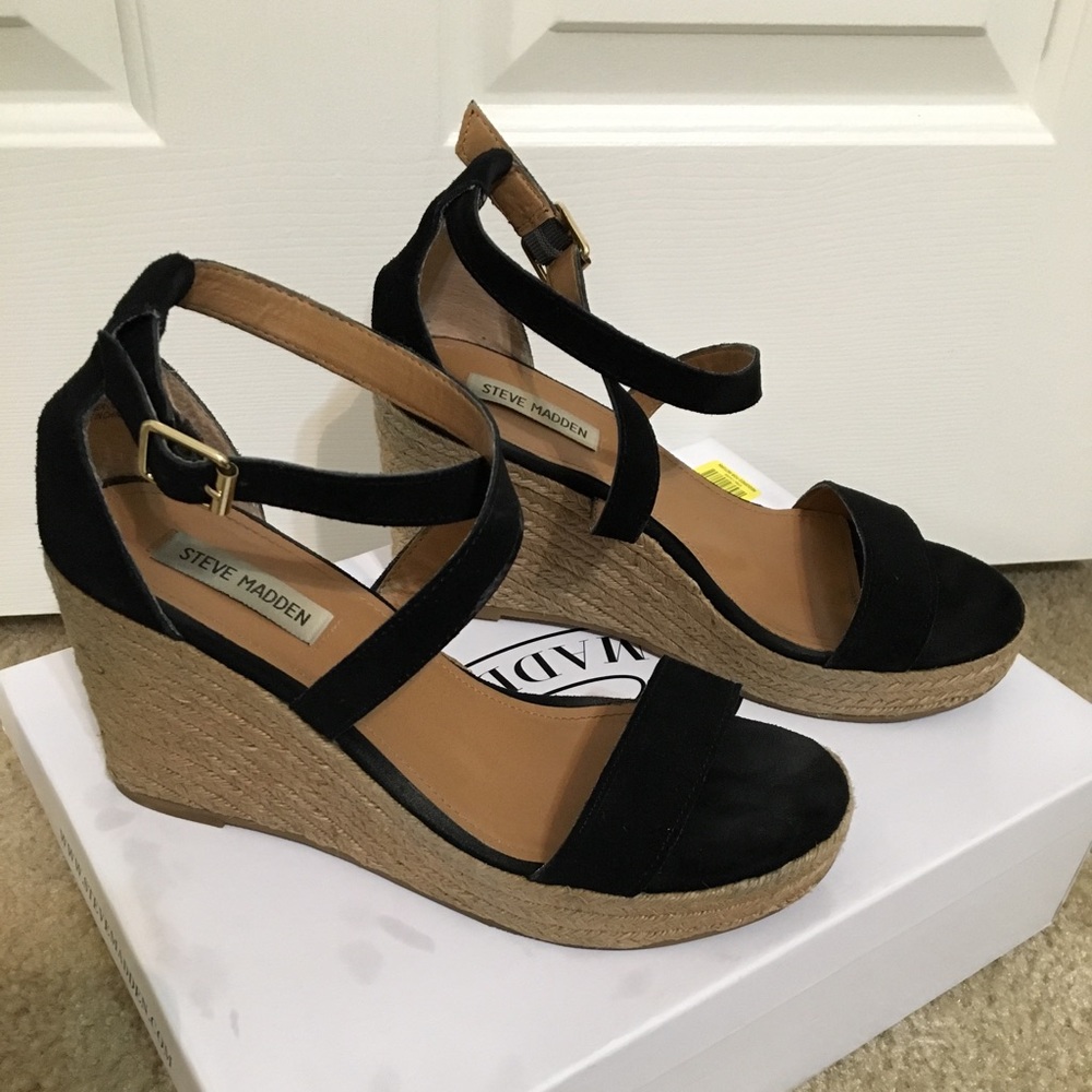 Women’s Wedge Sandal
